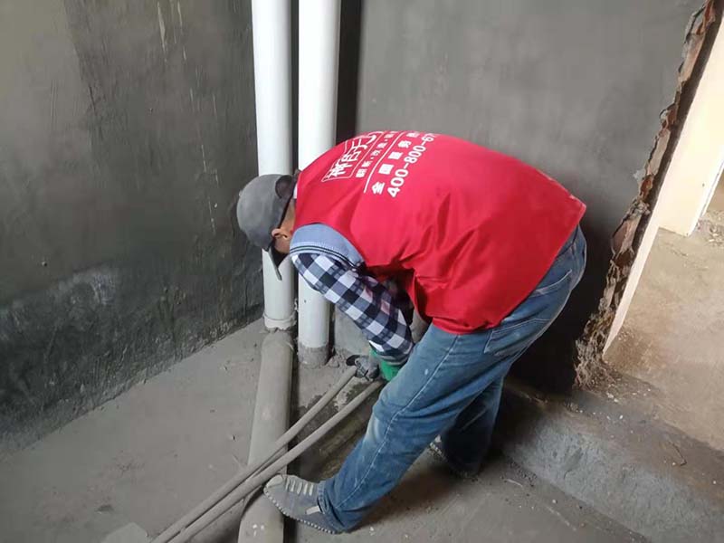 精裝房翻新衛(wèi)生間可以局部拆改嗎？拆除墻地磚要注意什么(圖3)